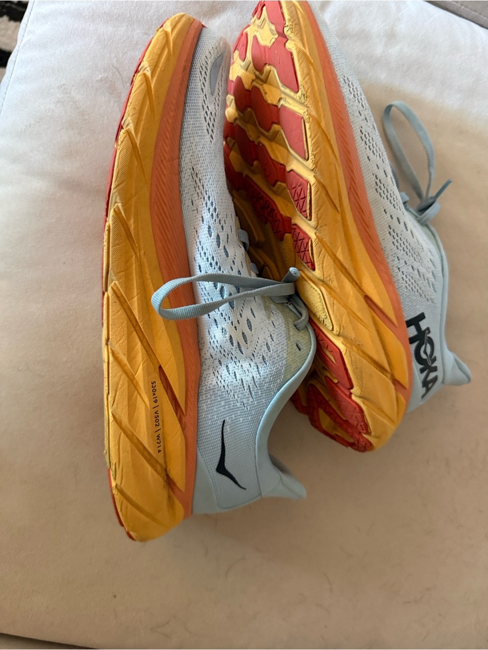 Hoka Women's Clifton 8 Size 10 - Picture 7 of 10